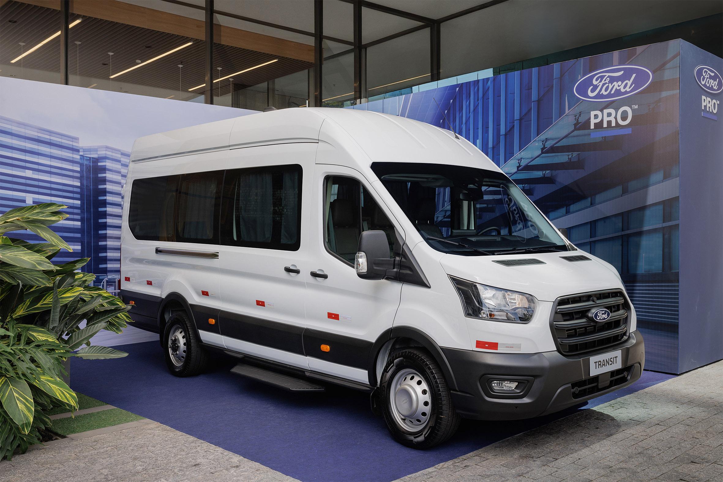 FORD TRANSIT PASSAGEIRO
