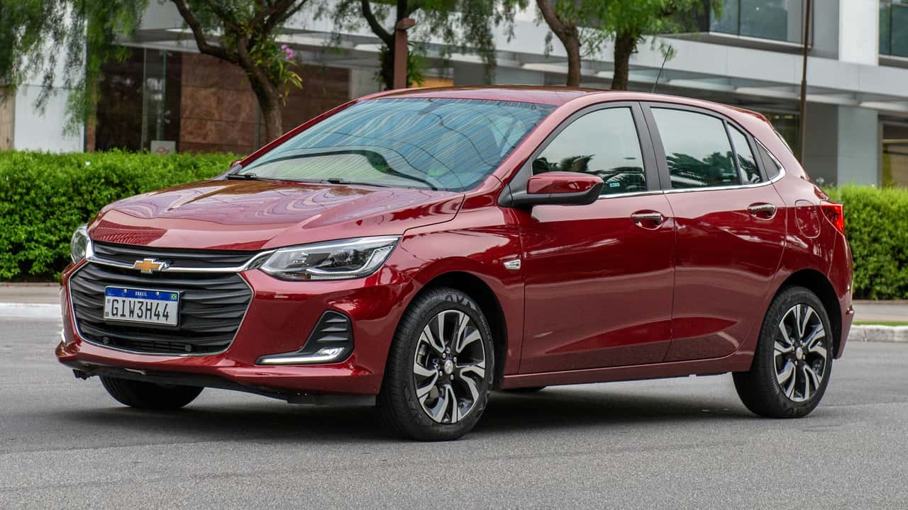 CHEVROLET ONIX HATCH 4 PORTAS