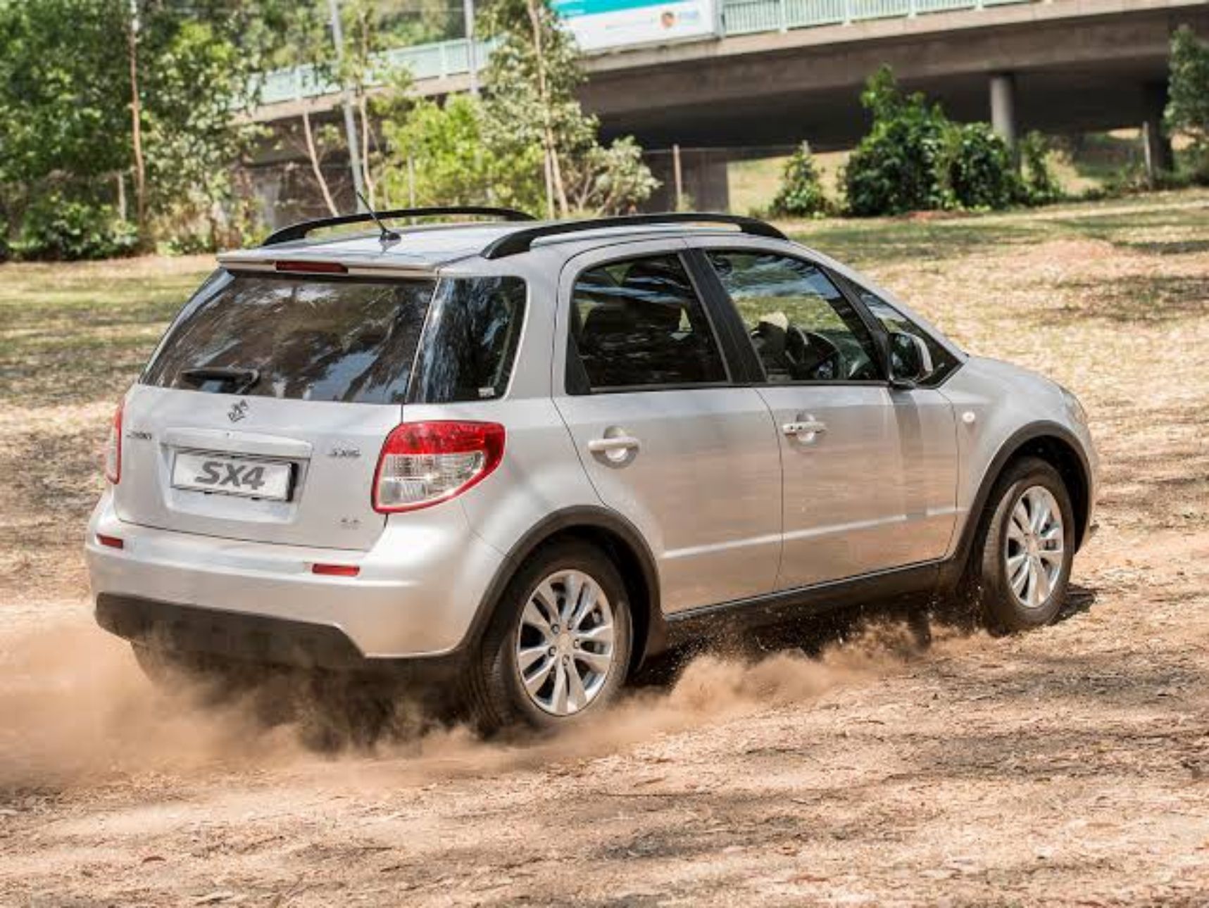 SUZUKI SX4